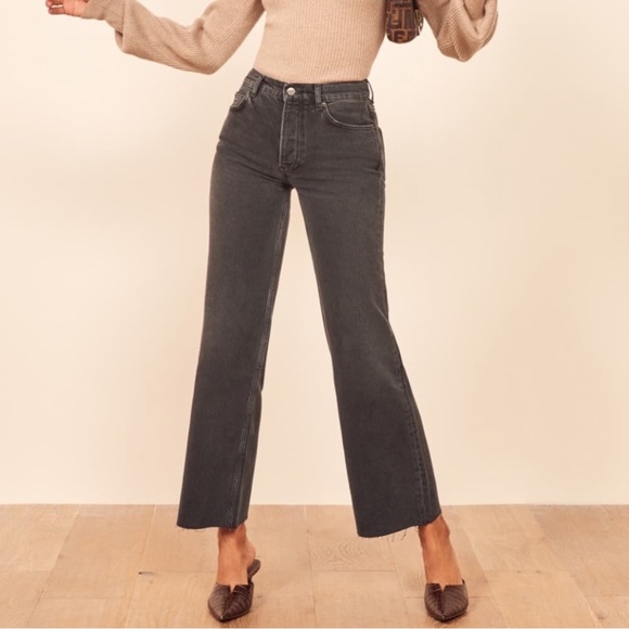 Reformation • Fawcett Jeans - Picture 1 of 9
